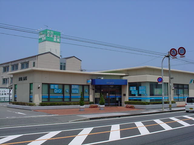 その他　銀行（その他）まで320m