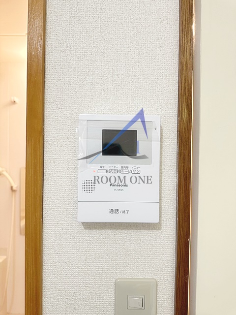 セキュリティ　モニター付インターホンです。