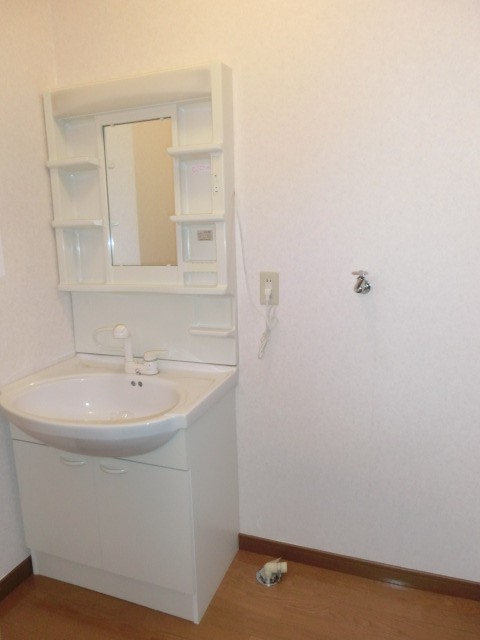 洗面設備　洗面化粧台＋室内洗濯機置き場