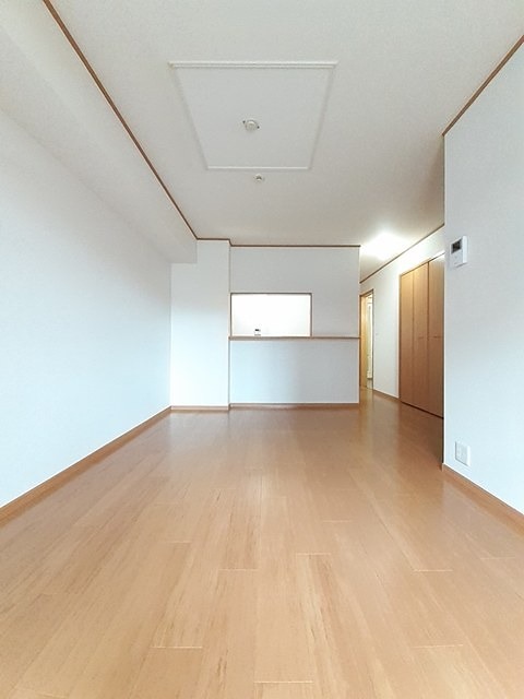 居室・リビング　明るい室内です。