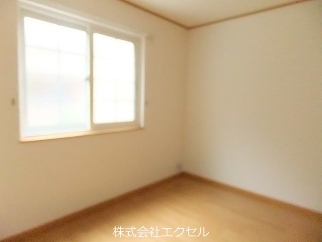 その他部屋・スペース　フローリングの室内です。