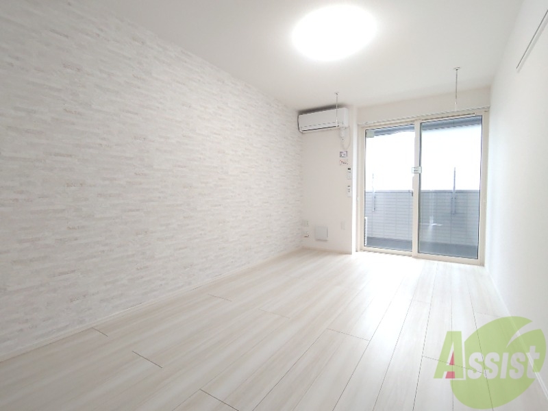 居室・リビング　８帖のリビングになります。伸び伸び出来そうですね。