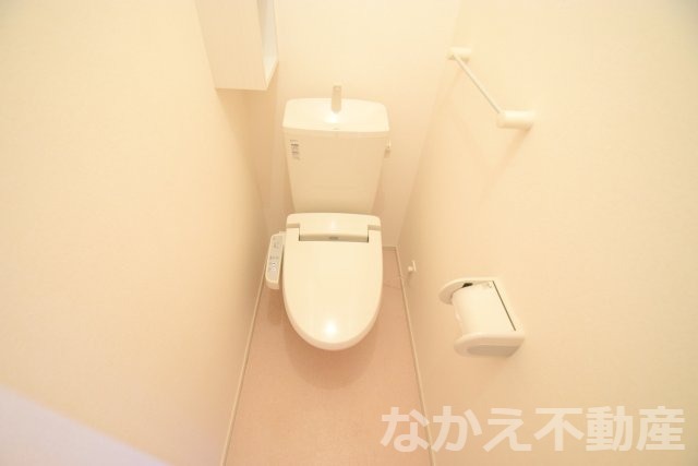 トイレ　落ち着いたトイレです