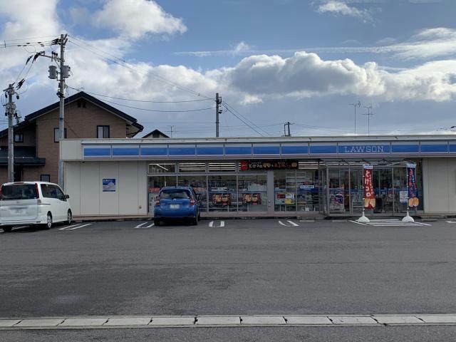コンビニ　ローソン郡山コスモス通り店（コンビニ）まで149m