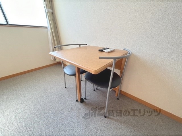 居室・リビング　洋室