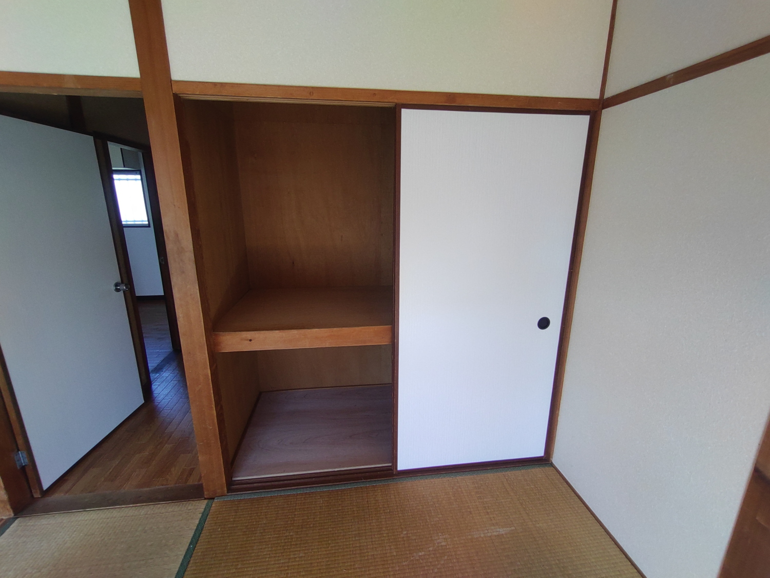 収納　4.5帖和室収納
