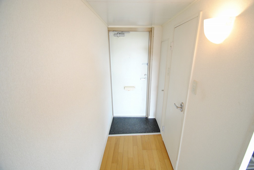 エントランス　建物の内部です