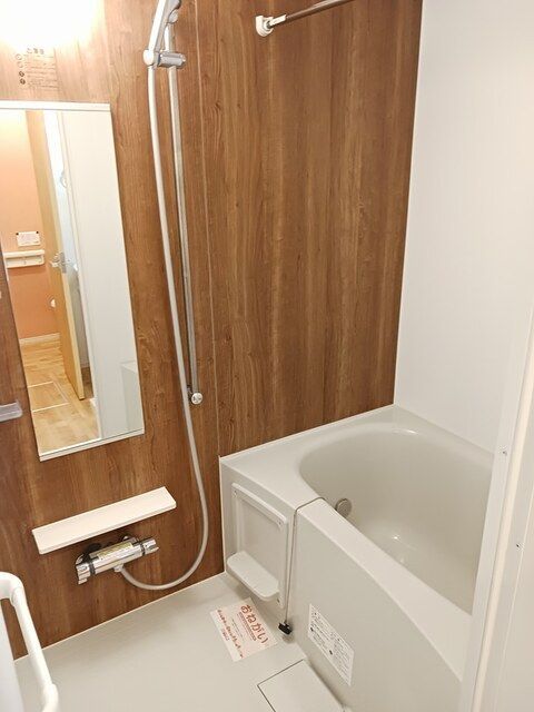 バス・シャワールーム　同施工元参考画像