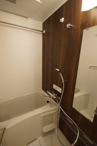 バス・シャワールーム　人気条件の「バス・トイレ別」です。