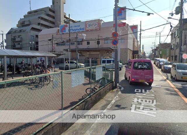 スーパー　（株）万代／寝屋川西店（スーパー）まで779m