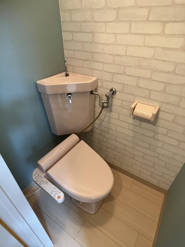 トイレ　トイレ