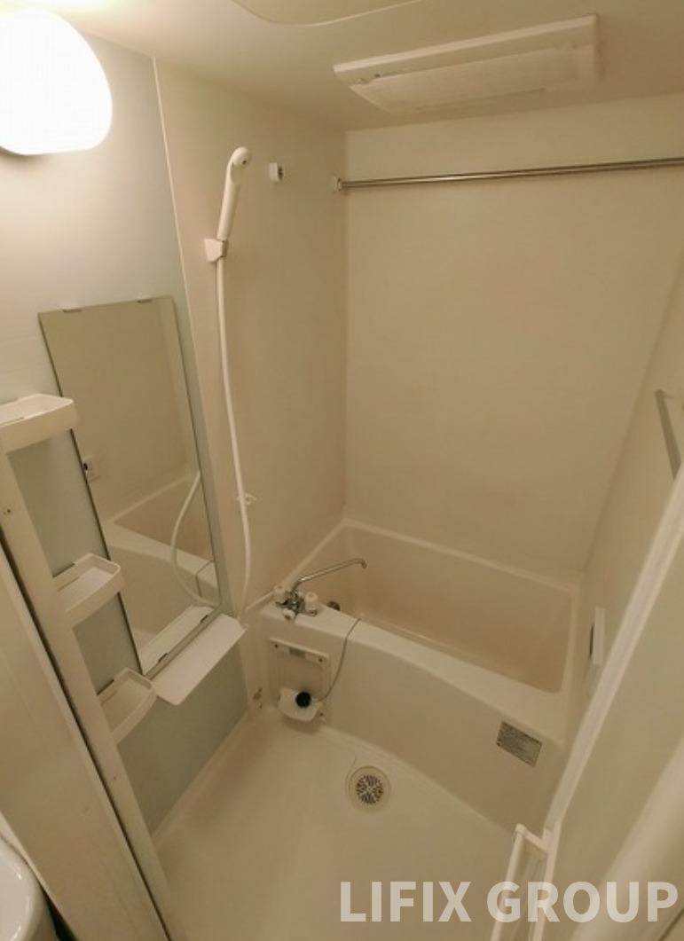 バス・シャワールーム　風呂