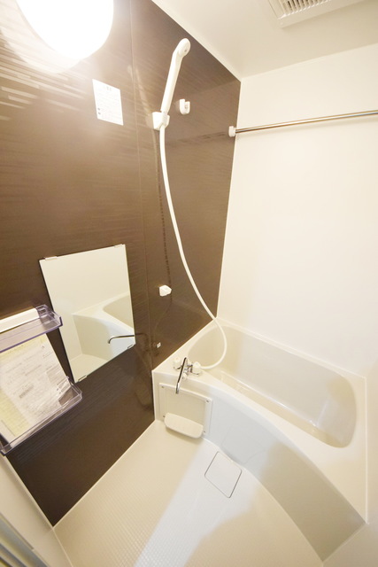 バス・シャワールーム　～疲れを癒しましょう～