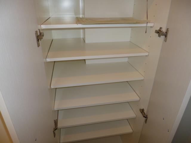 玄関　シューズボックス