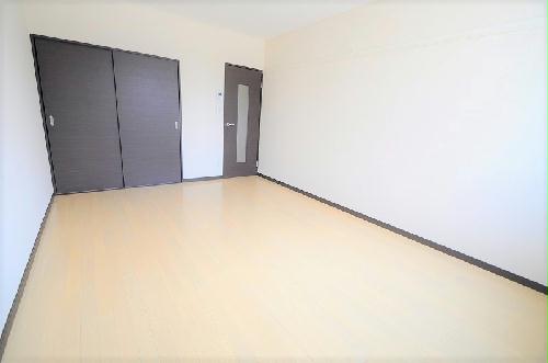 居室・リビング　同タイプの室内写真（現状と異なる場合があります）