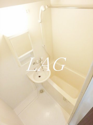 バス・シャワールーム　お風呂です。