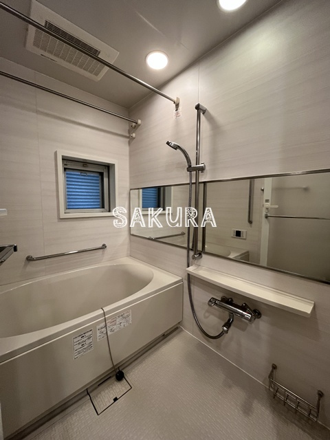 バス・シャワールーム　日々の疲れを癒すお風呂です♪