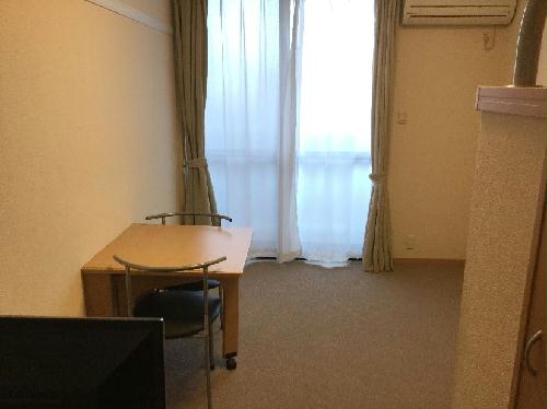 居室・リビング　窓側