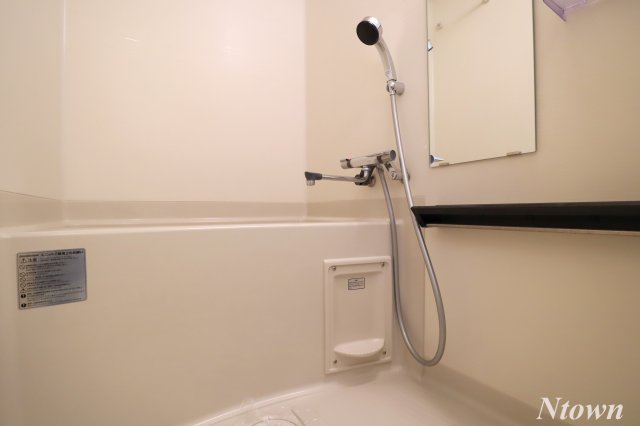 バス・シャワールーム　ゆったり過ごせるお風呂です