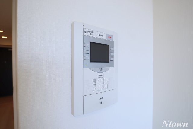 セキュリティ　モニター付きインターホンです