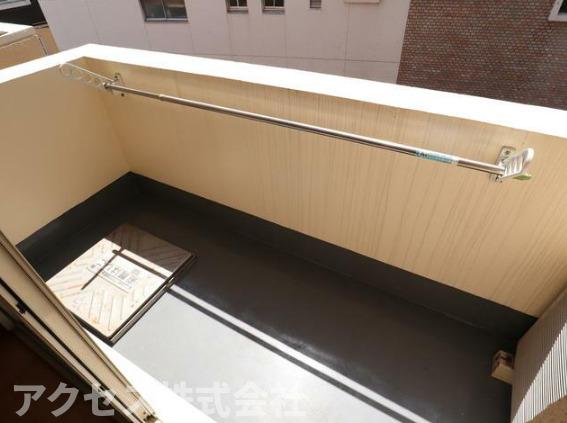 バルコニー　※同建物別室、参考写真