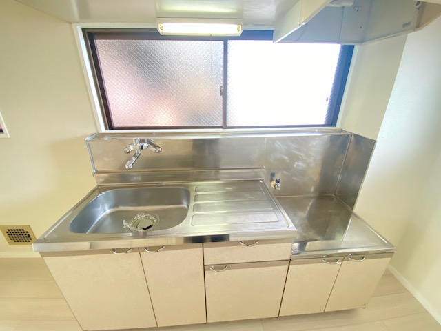 キッチン　※他部屋参照画像※