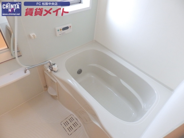 バス・シャワールーム　反転タイプ参考写真