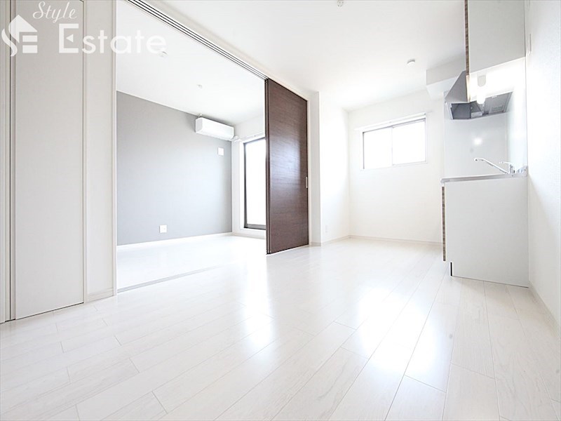 居室・リビング　リビング