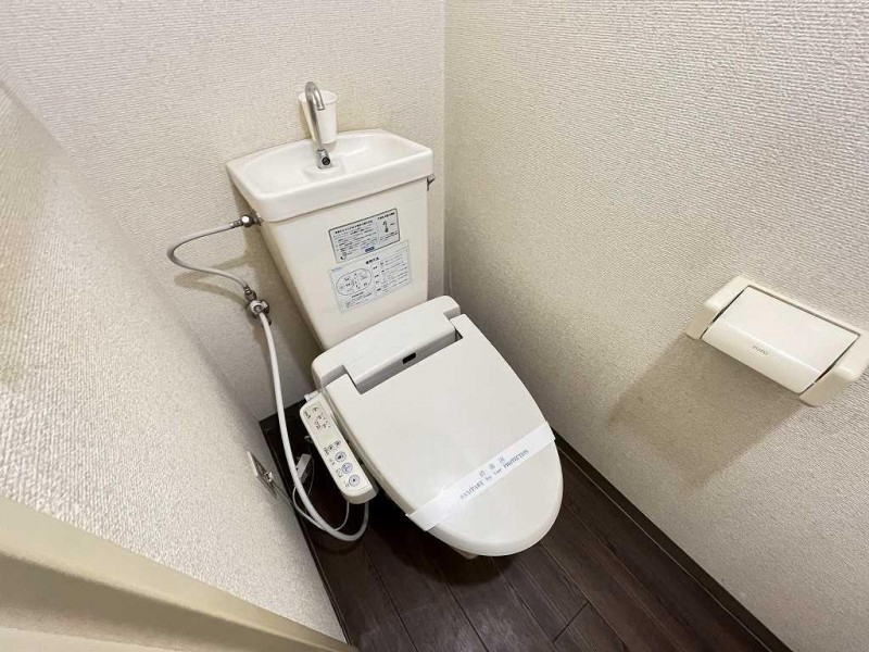 トイレ　トイレ