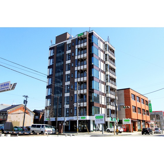 建物外観　１Ｆはのうか不動産小立野店