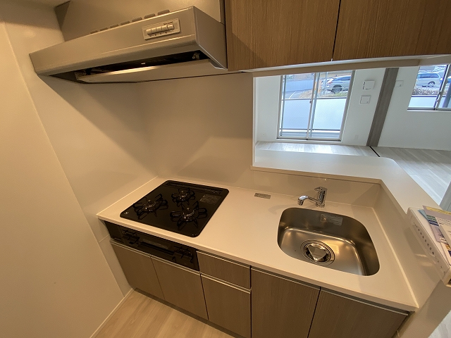 キッチン　※別部屋参考写真です