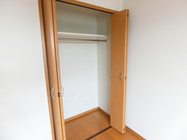 その他設備　クローゼットでお荷物もすっきり収納。
