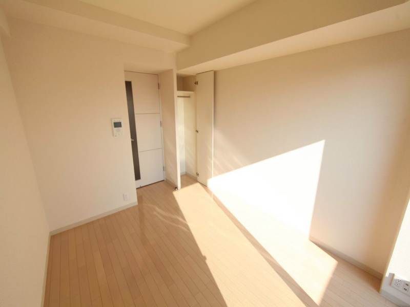 その他部屋・スペース　洋室6.3帖　クローゼット（収納充実してます）