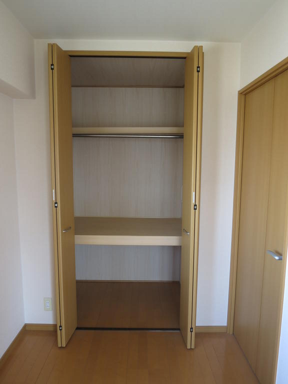 収納　※同タイプの参考写真です。