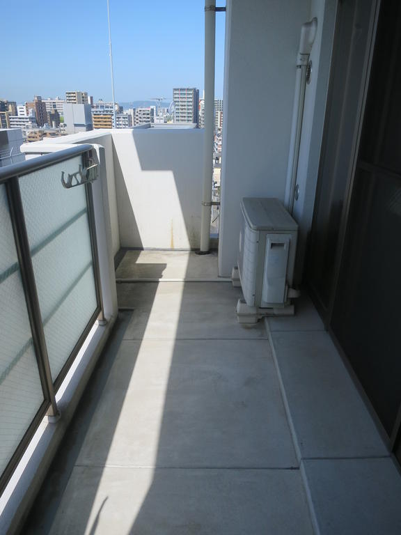 バルコニー　※同タイプの参考写真です。