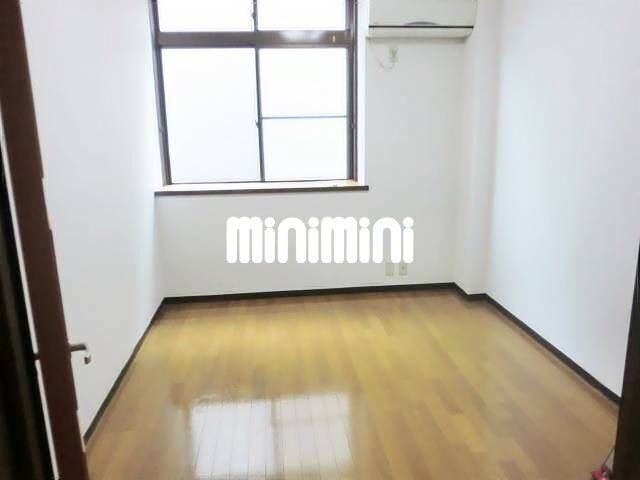 居室・リビング　明るいお部屋です！