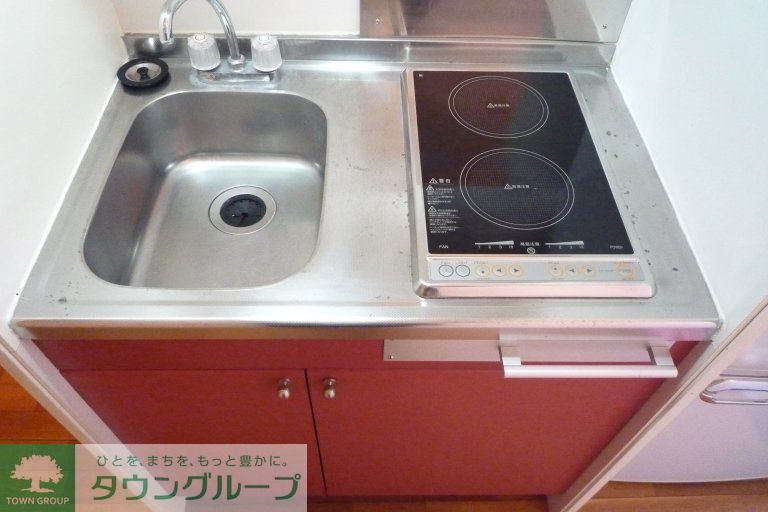 キッチン　２口電気コンロ