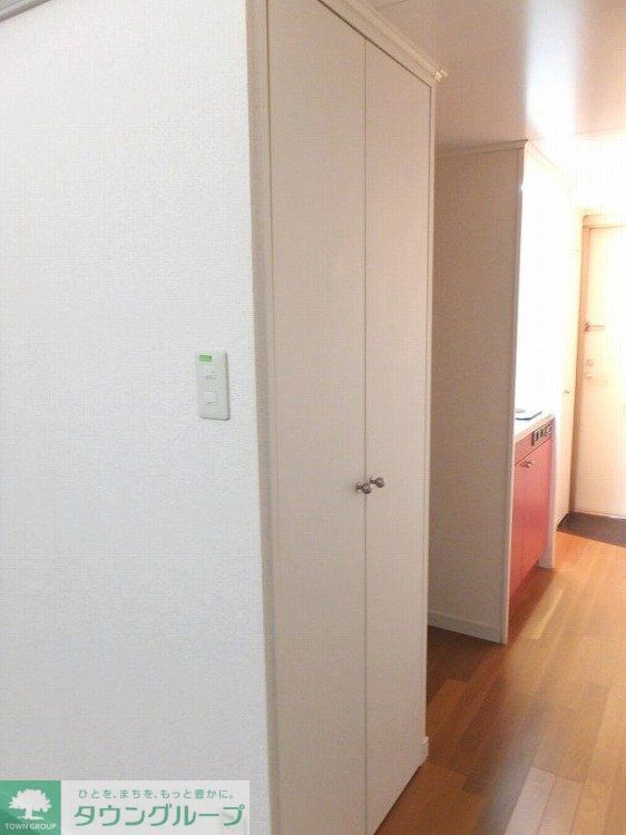その他　廊下のクローゼットの内側には姿見が付いています！