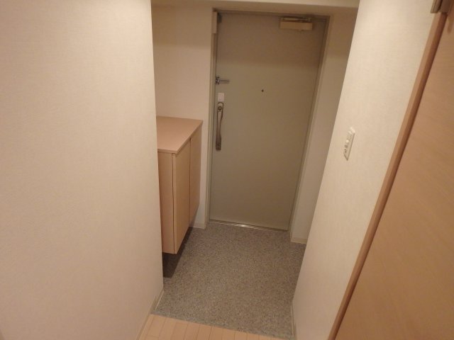 玄関　玄関収納