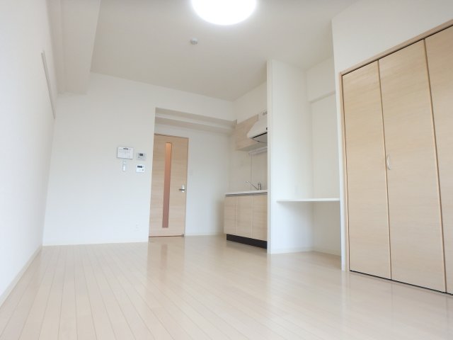 その他部屋・スペース　落ち着いて過ごせるお部屋なので、寝室にいかがでしょうか