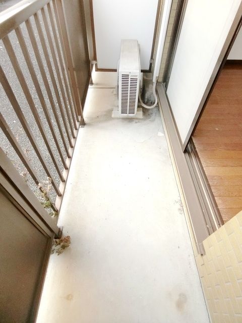 バルコニー　内装