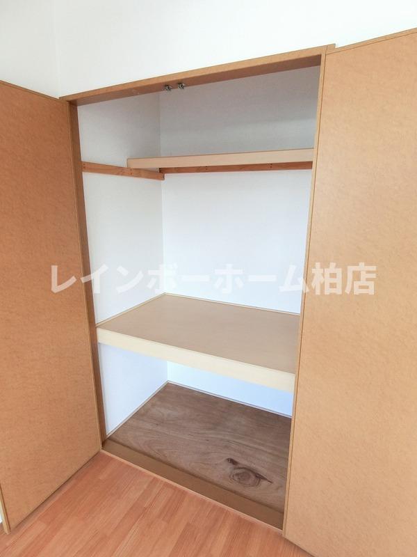 収納　別部屋。参考写真。