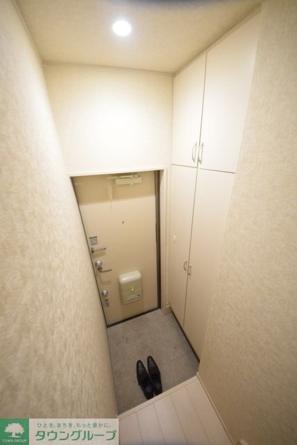 玄関　お部屋探しは【タウンハウジング蘇我店】にお任せ下さい♪