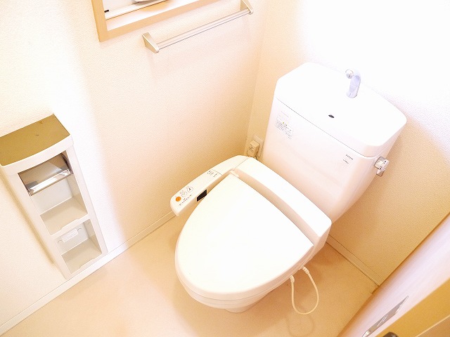 トイレ　ゆったりとした空間のトイレです