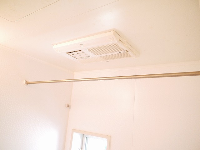 その他設備　浴室乾燥機