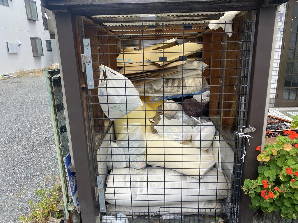 その他　敷地内ゴミ置き場