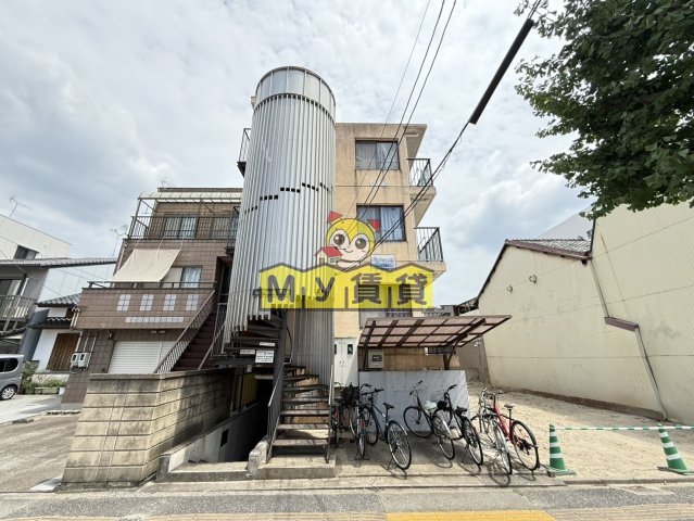 建物外観　サンメゾン安田