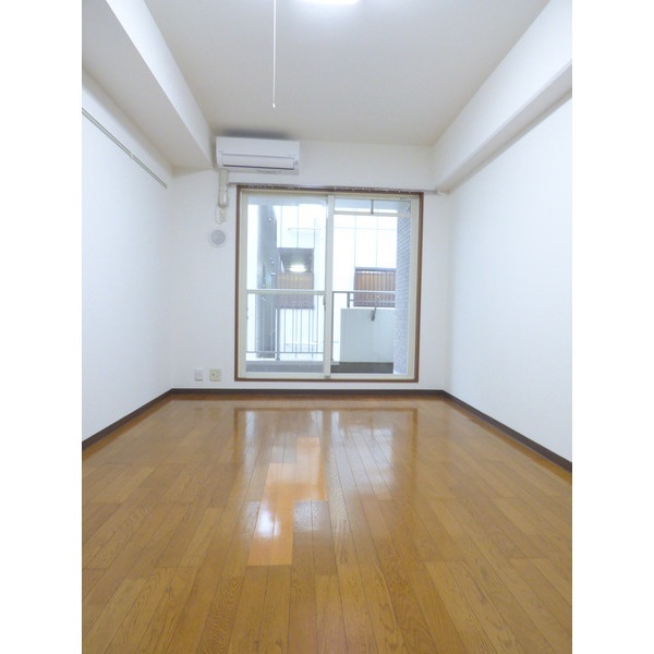 居室・リビング　別部屋参考写真