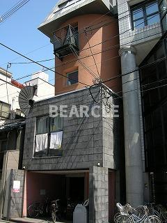 建物外観　落ち着いた雰囲気の外観です
