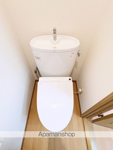 遠州鉄道 浜北駅 徒歩7分 2階建 築30年のトイレ写真